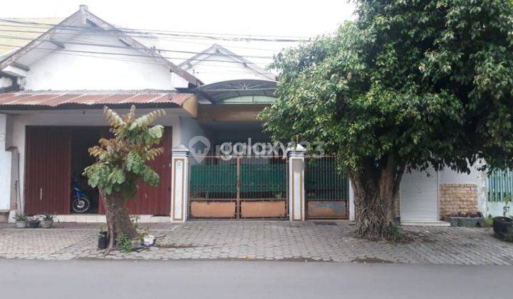 Rumah Nol Jalan Raya Panglima Polim Kediri, Ada Toko di Samping Rumah 1