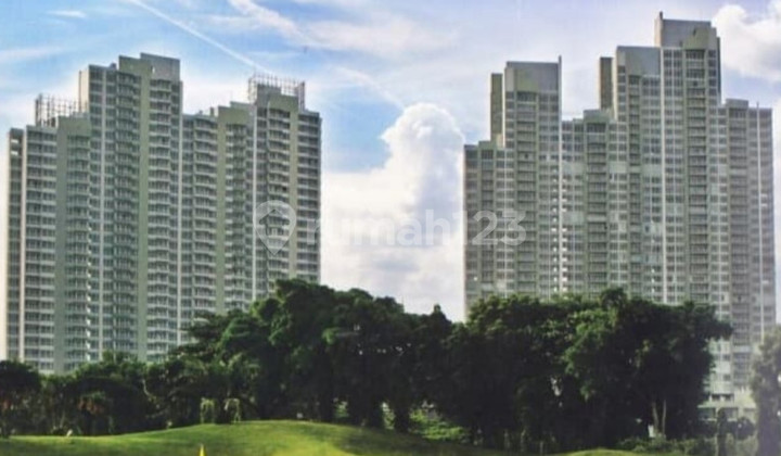 Apartemen Mewah Adhiwangsa Long And Wide Golf View, Surabaya Barat