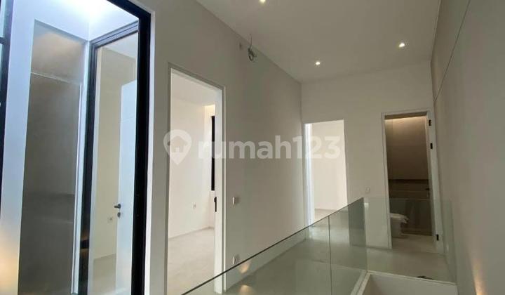 Rumah murah  2M an di Manyar, dekat Mall, universitas , Surabaya Timur