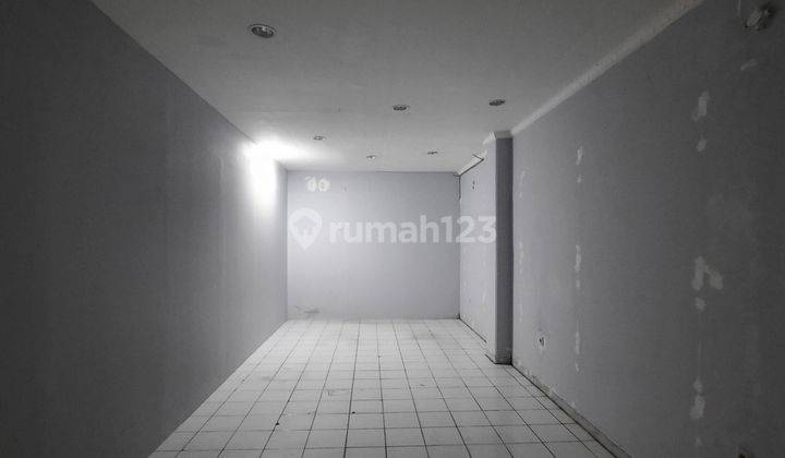 RUKO HADAP JALAN RAYA KETAPANG RAYA...RAPI SIAP PAKAI 9