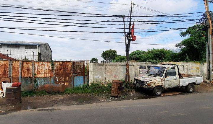 Tanah  Hadap Jalan Raya 1915 m² SHM 1