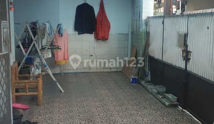 Rumah 9x15, 2 Lantai Di Cipinang Jakarta.uyata 2