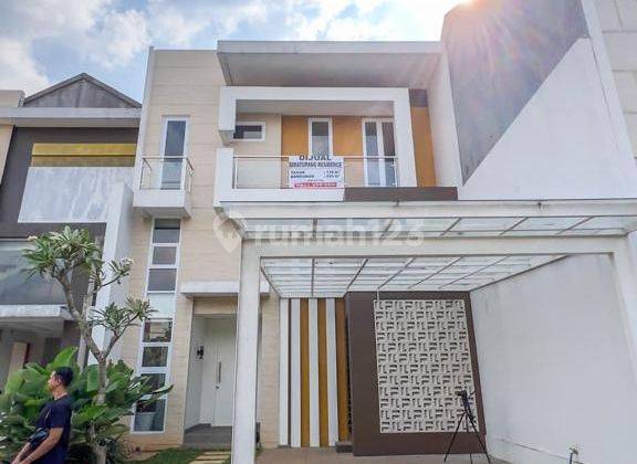 Rumah 4 Kamar Modern Design di Simatupang Residence 1