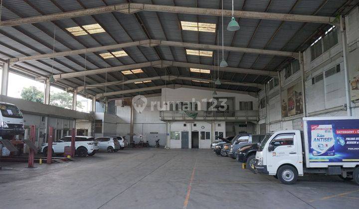 Ruang Usaha Ex. Showroom Mobil Zoning Commercial 2