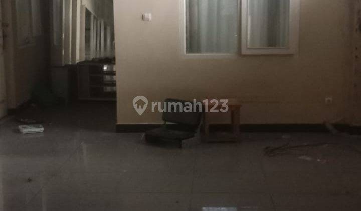 Ruko Tiga Lantai Lembang 4