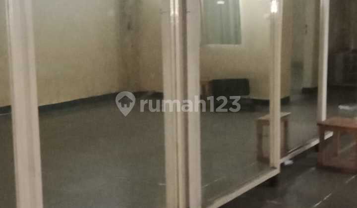 Ruko Tiga Lantai Lembang 5