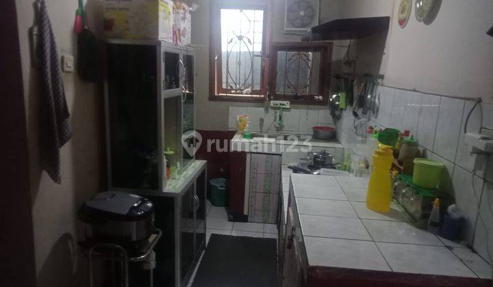 Rumah Kost Kawasan Regol Masuk Motor 2