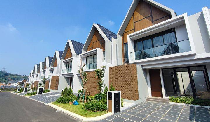 Rumah Pinewood Residence Dengan Fasilitas Super Lengkap Hoek 1