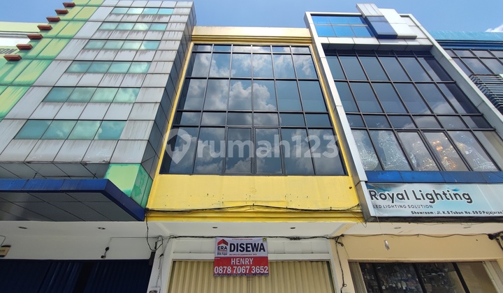 Ruko di Pajajaran Ks Tubun Dekat Akses Tol Siap Huni Ruko di Pajajaran Ks Tubun Dekat Akses Tol Siap Huni