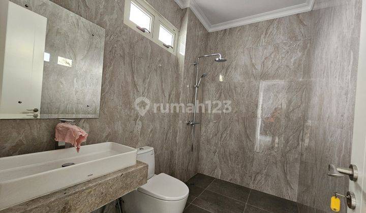 Rumah Agathis Golf Residence Dengan Fasilitas Super Lengkap 10