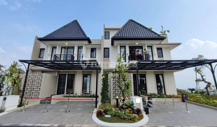 Rumah Alderwood Residence Dengan Fasilitas Dekat Danau 1