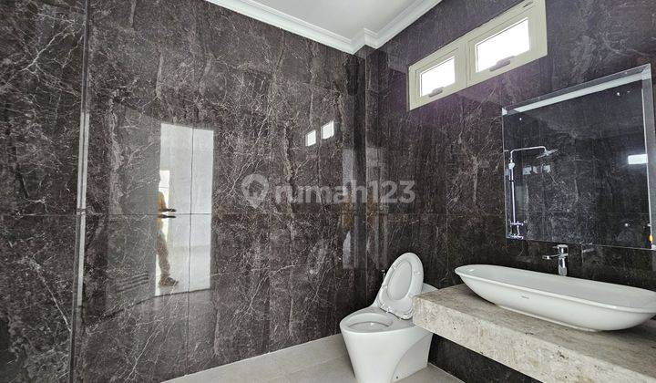 Rumah Agathis Golf Residence Dengan Fasilitas Super Lengkap 16