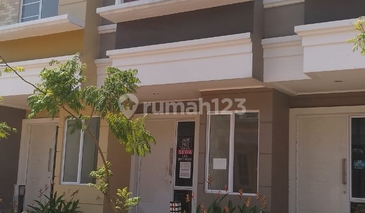 Rumah Kontrakan 2 Lantai di Amarillo Village, Jl. Gambon, Tangerang