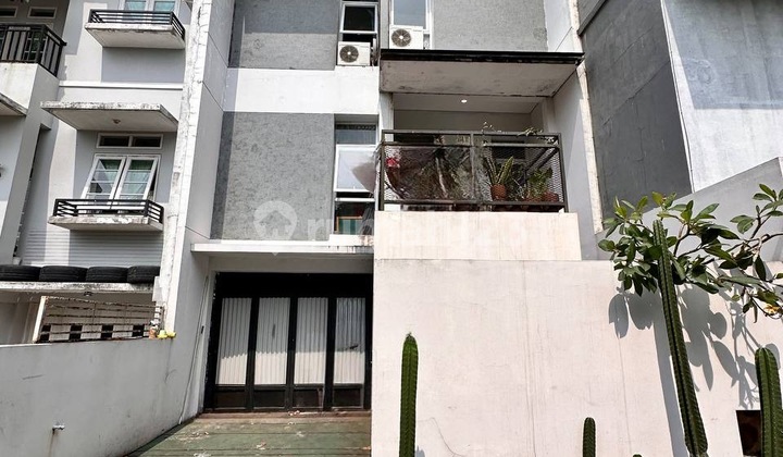 Cheapest Ready-to-Occupy House Near Toll Gate Inside Cluster Strategic Location Cinere 2