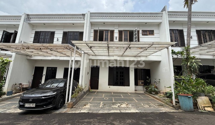 Rumah Secondary Terawat Didalam Townhouse One Gate Lokasi Strategis Lebak Bulus Siap Huni Harga Dibawah Pasaran