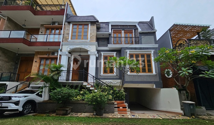 Rumah Baru Dalam Cluster Siap Huni Desain Modern Kontemporer Ada Basement Lokasi Strategis Cirendeu Dekat ke MRT