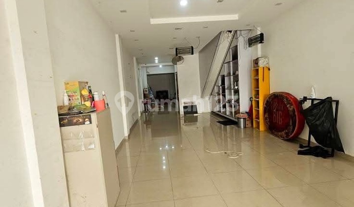 Cheapest Shop House Strategically Located on Cirendeu Raya Ready to Occupy Flood-Free 2