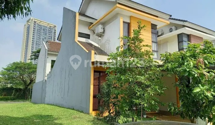 Comfortable Foresta Fiore House in BSD City, South Tangerang Comfortable Foresta Fiore House in BSD City, South Tangerang