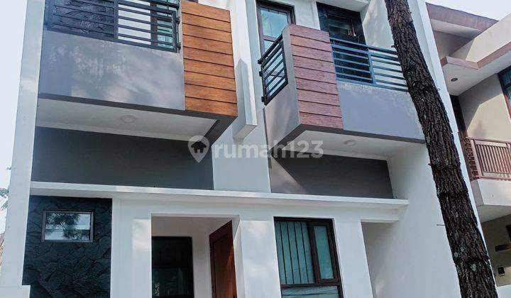 Dijual Kosan Baru Lokasi Strategis Jatinangor 8 Kamar Tidur 1