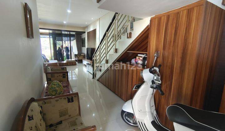 Jual Rumah Cantik Asri di Dago Siap Huni Semi Furnish 2