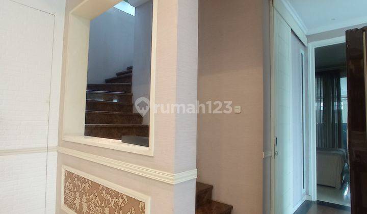 Rumah 2 Lantai Minimalis Modern Lux di Sukomanunggal Full Furnish 6
