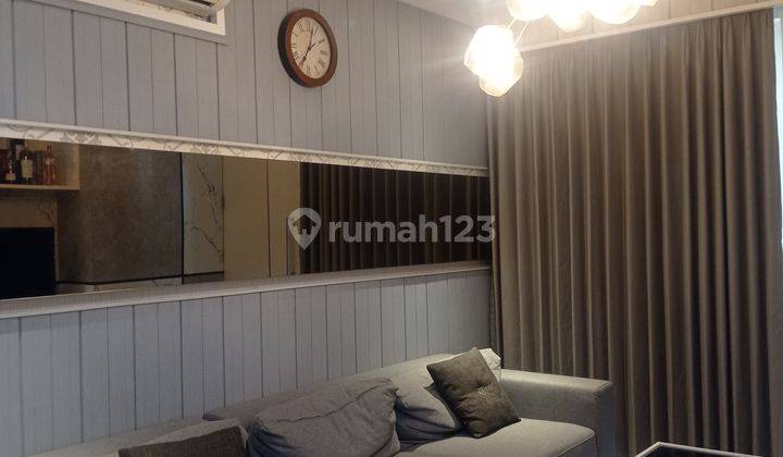 Rumah Minimalis Full Furnished Interior di Grand Island Pakuwon 1