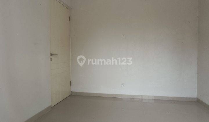 Rumah Baru Minimalis Modern Puri Surya Jaya Vancouver 