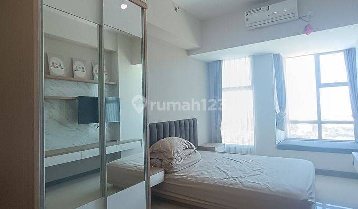 Apartemen Anderson Furnished Studio View City Ruangan Lega 1