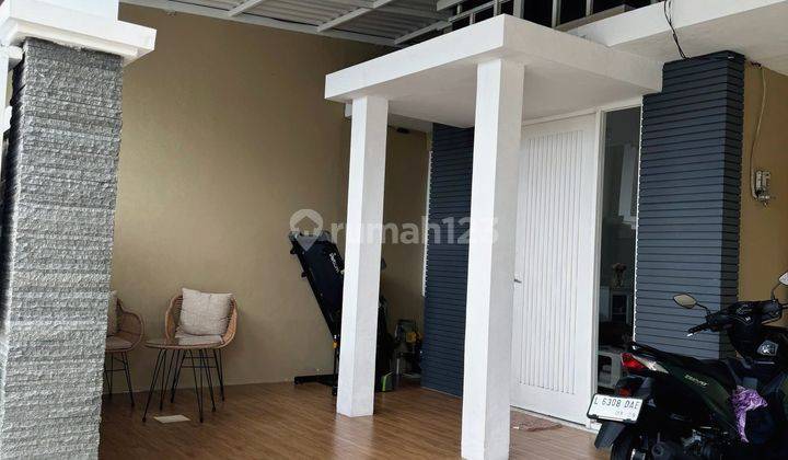 Rumah modern minimalis SHM di Sedati 1