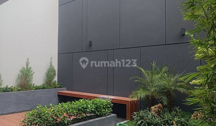 Rumah Baru Modern Minimalis Citraland Spacious Desain Split Level 2