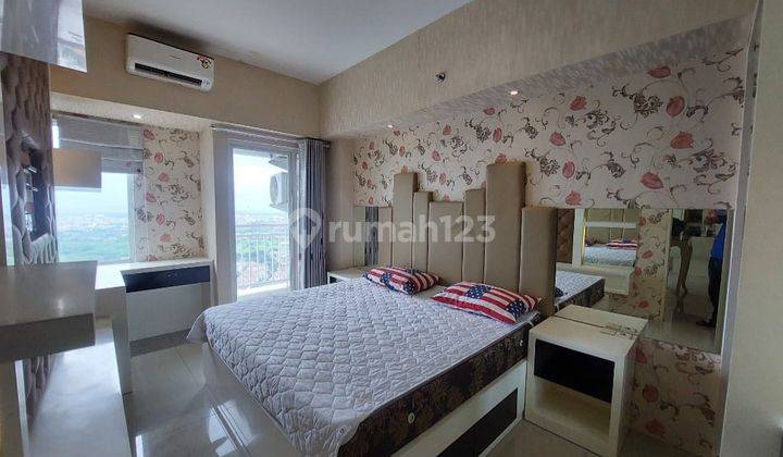 Tanglin 2 Kamar Tidur Luas Nyaman View Kota 