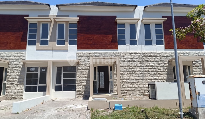 Rumah Baru 2 Lantai Puri Surya Jaya Bebas Banjir SHM Siap Huni