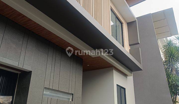 Rumah Baru Citraland Modern Minimalis Tropis 2 Lantai Dekat Ciputra 2