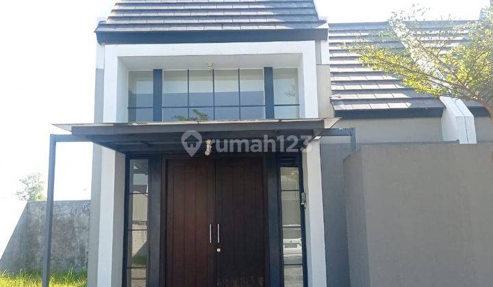 Rumah Bagus Scandinavian Minimalis Bersih Konsep Villa 1