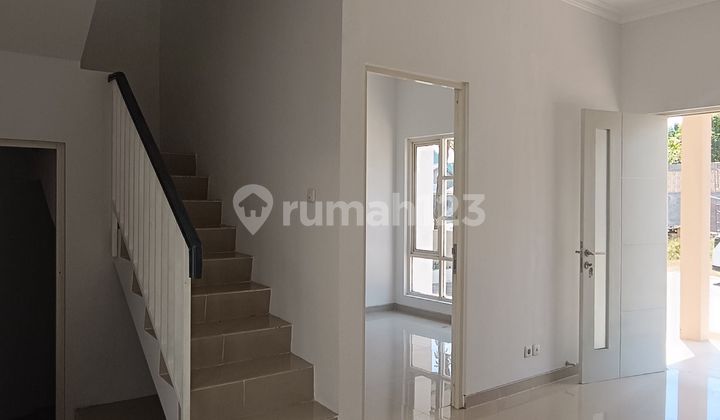 Two-Story Puri Surya House Ready to Live In, Renovated, Flood-Free