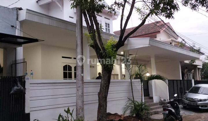 Rumah 2 Lantai Siap Huni di Bintaro Jaya Sektor 6 1