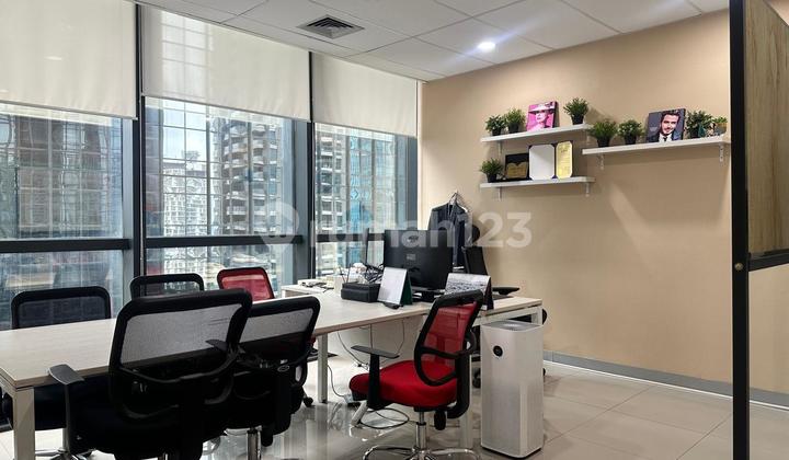 Gedung Perkantoran Grade A Premium di Dalam Kawasan District 8 Scbd, Kebayoran Baru, Jaksel