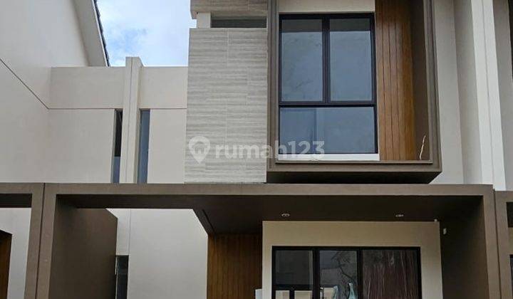 Rumah 2lt Luas 6x15 Type 3KT Cluster Aeris Citra Garden Serpong 1