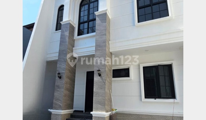 Rumah brand new 8x17 136m type 4KT Penjaringan Jakarta Utara Rumah brand new 8x17 136m type 4KT Penjaringan Jakarta Utara