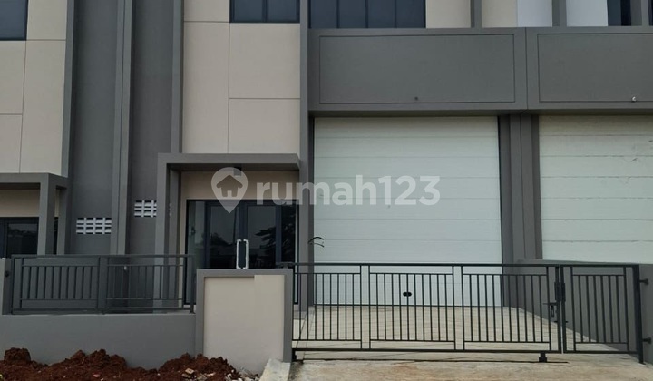 Tech Park Warehouse 1.5 floors, size 9x20 180m², BSD City, Setu, Banten Tech Park Warehouse 1.5 floors, size 9x20 180m², BSD City, Setu, Banten