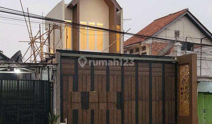 Rumah 2lt Luas 250m Type 4KT Gunung Batu Bogor Jawa Barat 1