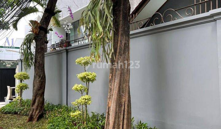 Rumah Siap Huni 2.5 Lantai di Pakubuwono Jakarta Selatan 5
