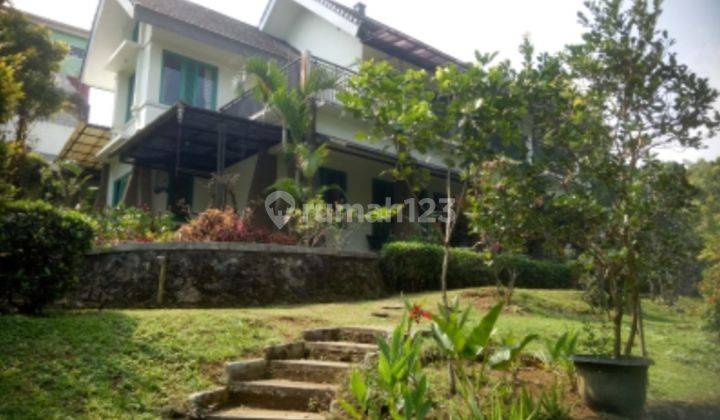 Rumah VILLA Cantik & Asri 2 Lantai Siap Huni Bonus Pohon buah di Gadog, Jawa Barat 1