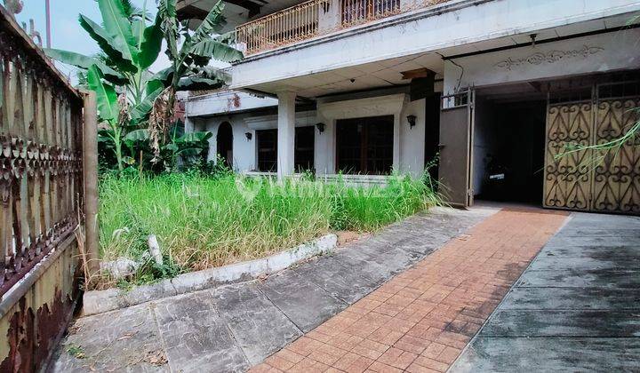 Rumah Lama 2 Lantai Kokoh Hitung Tanah saja di jl.Caringin Timur, Cilandak,Jakarta Selatan 1