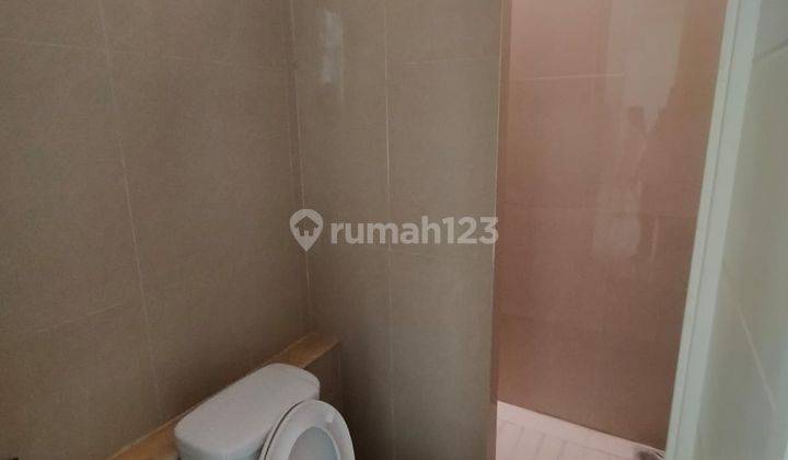 Rumah Sewa Grha Candi Golf Semarang Ada View  7