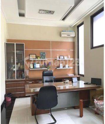 Disewakan Gedung Perkantoran Jl S.parman Kota Semarang  5