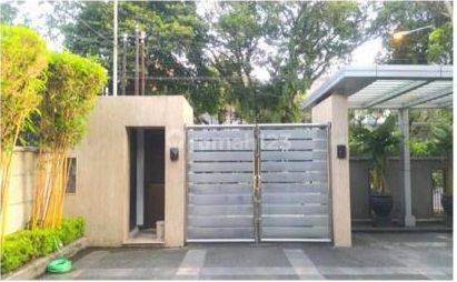 Disewakan Gedung Perkantoran Jl S.parman Kota Semarang  9