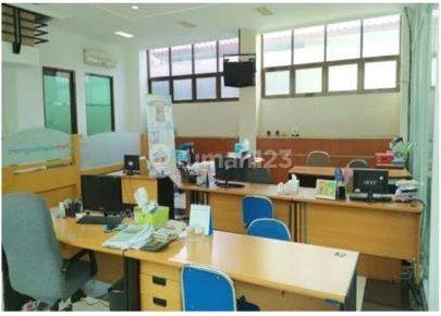 Disewakan Gedung Perkantoran Jl S.parman Kota Semarang  12