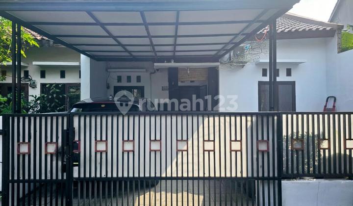 Rumah Second Terawat, Tanah 95 M, Selangkah Jalan Utama Jatiasih