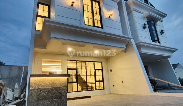 Rumah Mewah Premium Di Ratna Dekat Toll & Lrt 1